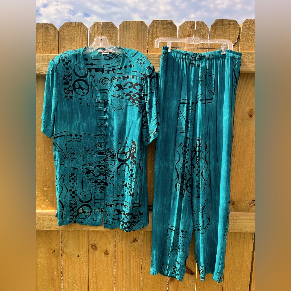 Vtg. Teal/Black Solitaire Pant Set